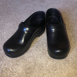 Dansko work shoes size 35